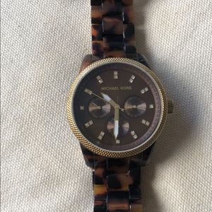 Michael Kors tortoiseshell watch
